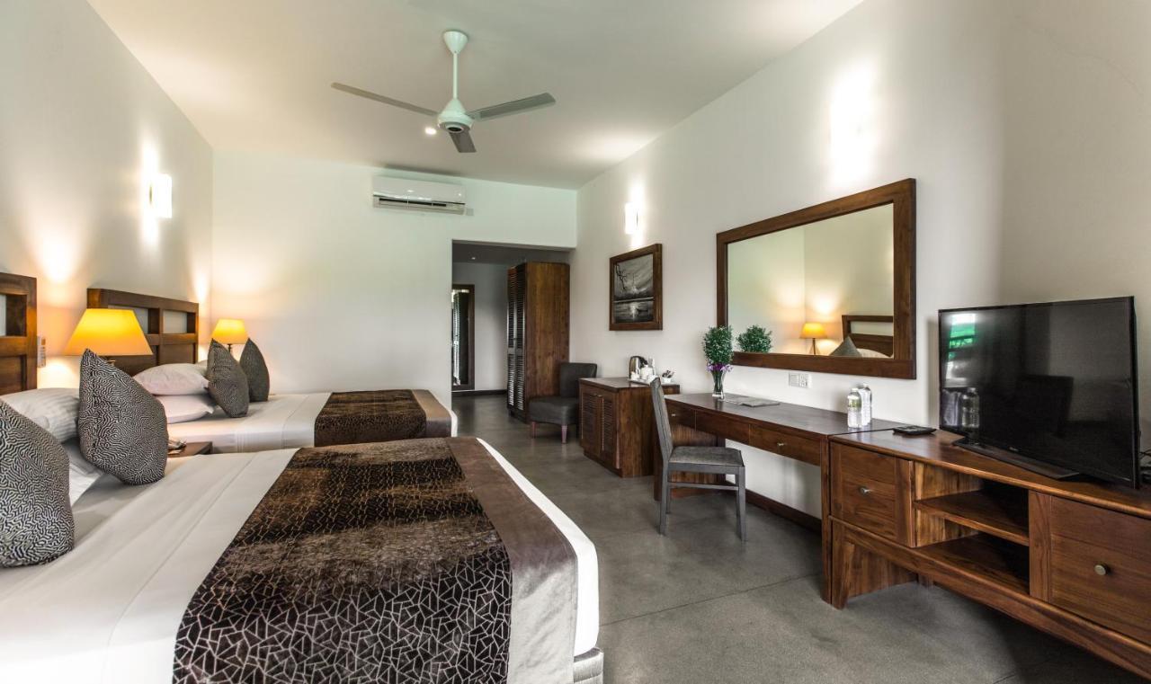 Hotel Earls Rajarata Anuradhápura Exteriér fotografie