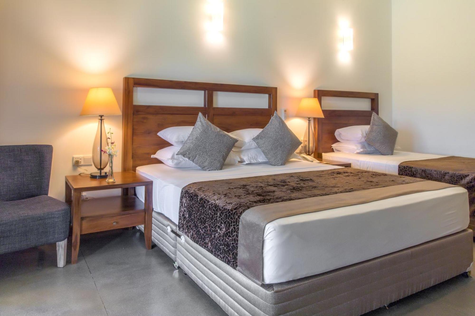 Hotel Earls Rajarata Anuradhápura Pokoj fotografie