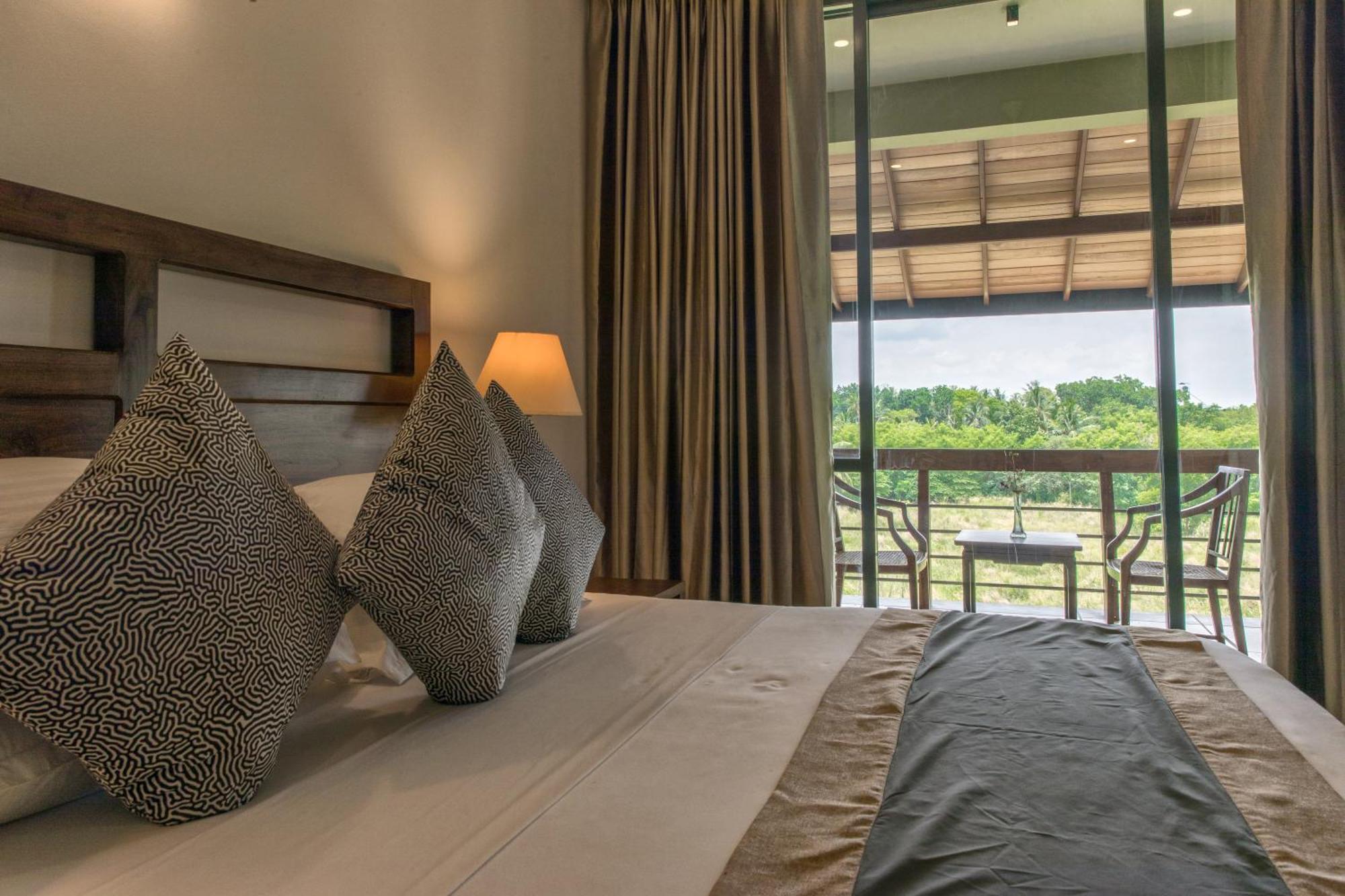 Hotel Earls Rajarata Anuradhápura Pokoj fotografie